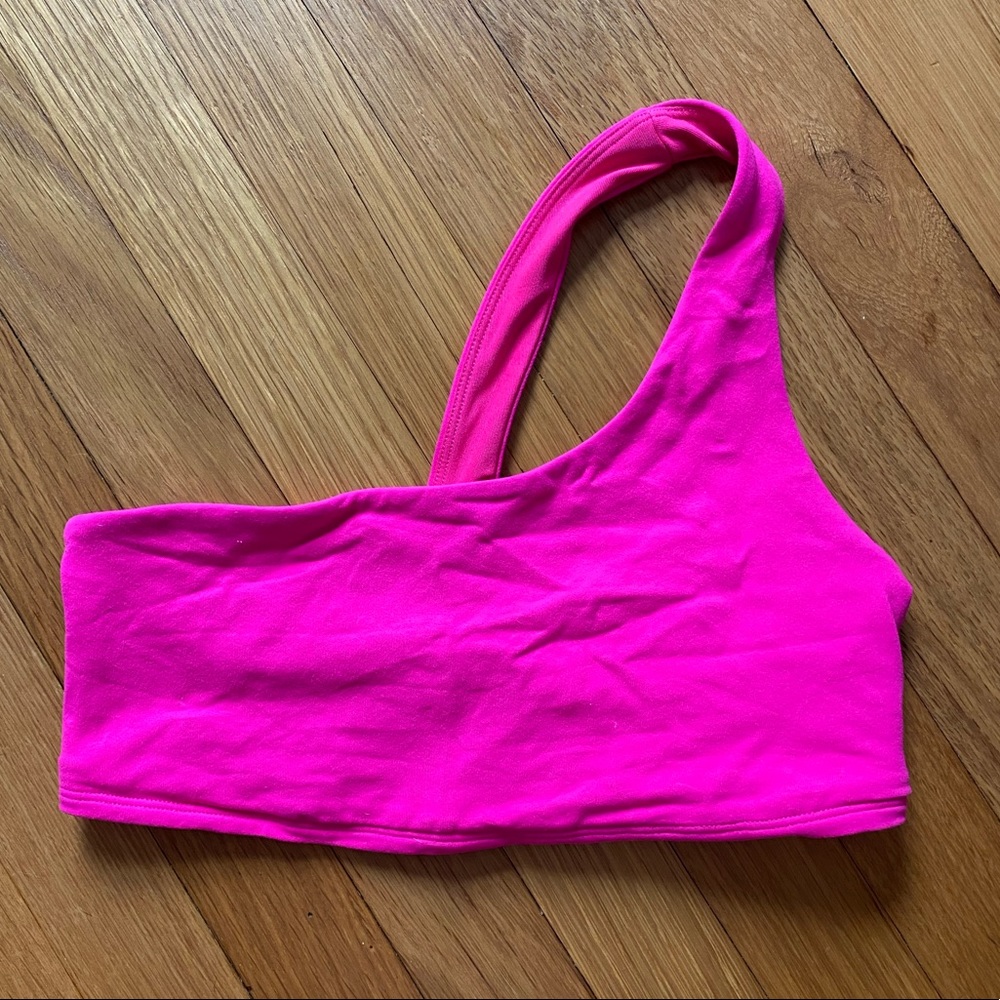 Alo Yoga pixie bra